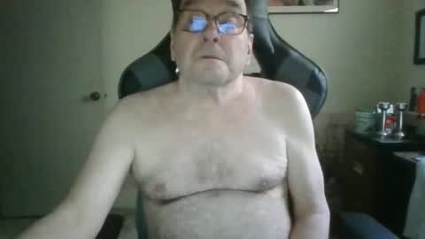 Bink195234 online show from 04-19-26, 08:11