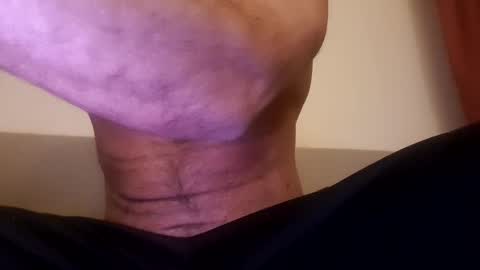 Snapshot of binyamindelbarrio chatting on 11-19-25, 05:40 binyamindelbarrio online show from 11-19-25, 05:40