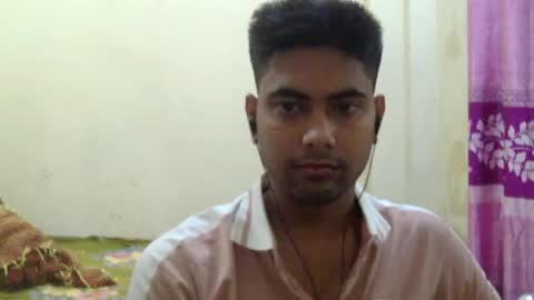 Snapshot of birbikrom104 chatting on 06-13-26, 05:05 birbikrom104 online show from 06-13-26, 05:05