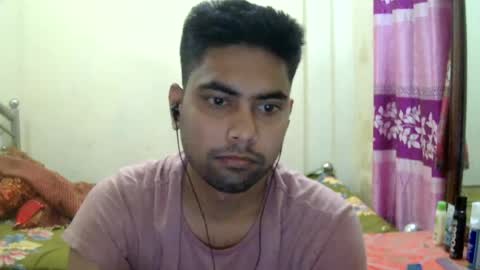 Snapshot of birbikrom104 chatting on 06-15-26, 05:15 birbikrom104 online show from 06-15-26, 05:15