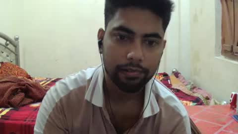Snapshot of birbikrom104 chatting on 06-25-26, 05:56 birbikrom104 online show from 06-25-26, 05:56