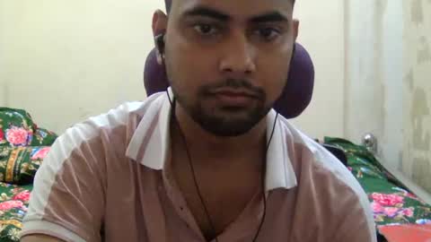 Snapshot of birbikrom104 chatting on 07-14-26, 09:25 birbikrom104 online show from 07-14-26, 09:25