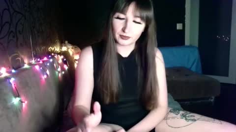 Snapshot of birdie_kiss chatting on 02-06-26, 07:28 birdie_kiss online show from 02-06-26, 07:28