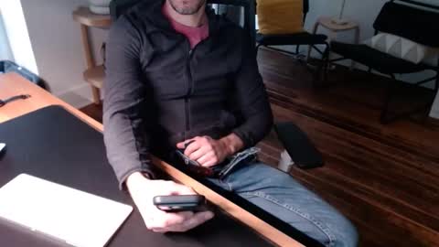 bisexy_man online show from 11-18-25, 03:05