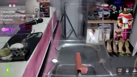 Snapshot of bisexyeliz35 chatting on 01-24-25, 11:23 bisex woman online show from 01-24-25, 11:23