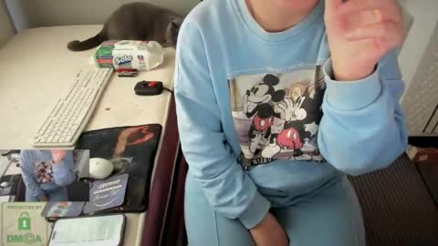 Snapshot of bisexyeliz35 chatting on 12-02-25, 08:30 bisex woman online show from 12-02-25, 08:30