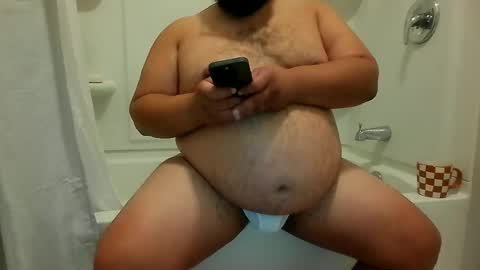 Snapshot of bisfurbear chatting on 09-25-25, 10:52 bisfurbear online show from 09-25-25, 10:52