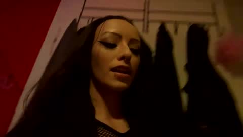 Snapshot of bittersweetlydia420 chatting on 03-08-25, 01:17 Princess Lydia online show from 03-08-25, 01:17