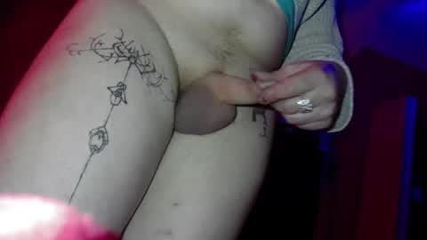 Snapshot of bjornlovesza chatting on 01-04-25, 04:12 B Misty online show from 01-04-25, 04:12