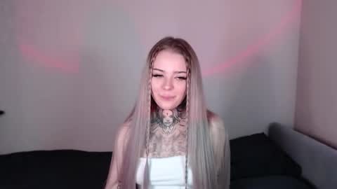 Snapshot of bklfeya chatting on 11-01-25, 09:55 bklfeya online show from 11-01-25, 09:55