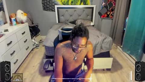 Plant Base Streamers From Pennsylvania online show from 01-23-25, 11:05