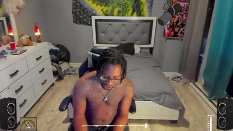 Plant Base Streamers From Pennsylvania online show from 03-12-25, 11:44