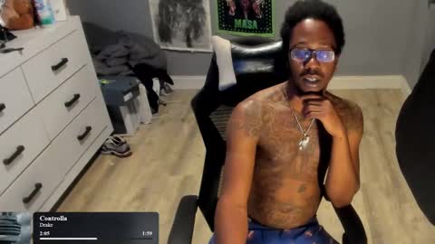 Plant Base Streamers From Pennsylvania online show from 10-30-25, 11:49