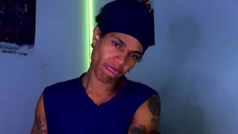 Snapshot of black_arthur chatting on 01-18-26, 01:04 Black Arthur online show from 01-18-26, 01:04