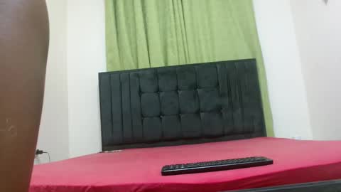 Snapshot of black_beautyxxx chatting on 03-01-26, 07:05 black_beautyxxx online show from 03-01-26, 07:05