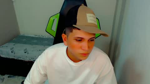 Black diamondd  online show from 04-17-26, 07:06