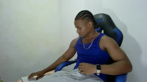 tu morenito online show from 10-08-25, 04:48