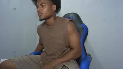 Snapshot of black_dicck chatting on 05-27-26, 12:07 tu morenito online show from 05-27-26, 12:07