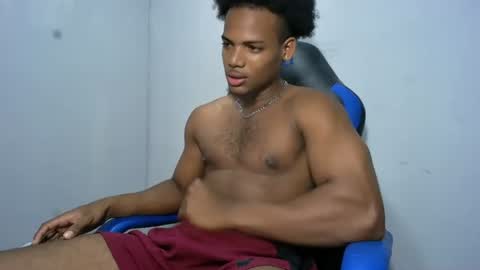 Snapshot of black_dicck chatting on 07-02-26, 07:31 tu morenito online show from 07-02-26, 07:31