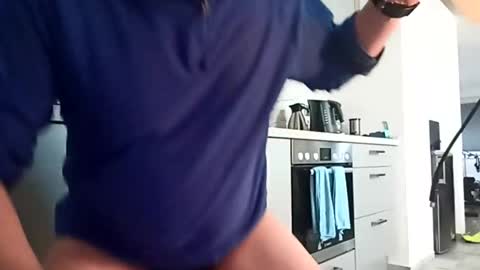 Snapshot of black_forest75 chatting on 04-21-26, 04:34 Manuel online show from 04-21-26, 04:34