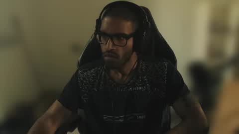 Master online show from 09-24-25, 09:01