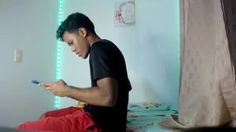 Snapshot of black_men9 chatting on 12-16-25, 03:55 black_men9 online show from 12-16-25, 03:55