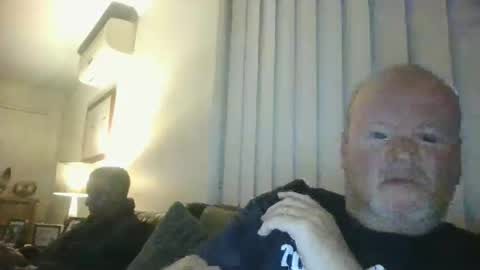 black_n_white4 online show from 02-19-25, 09:28