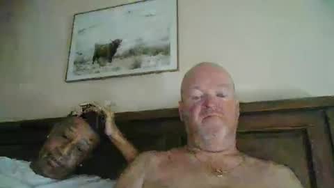 Snapshot of black_n_white4 chatting on 01-16-26, 10:36 black_n_white4 online show from 01-16-26, 10:36