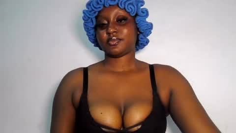 Snapshot of black_paanther chatting on 06-21-26, 09:39 black_paanther online show from 06-21-26, 09:39