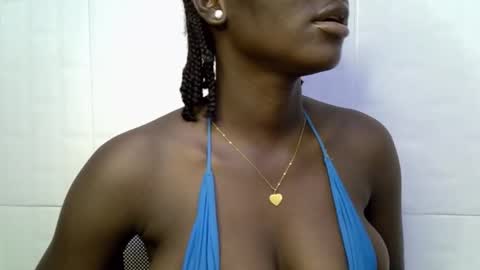 Snapshot of black_petitqueen12 chatting on 11-10-25, 05:12 BLACK online show from 11-10-25, 05:12