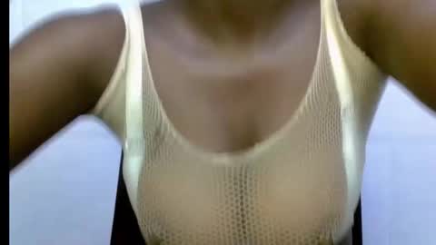 Snapshot of black_petitqueen12 chatting on 11-16-25, 06:41 BLACK online show from 11-16-25, 06:41