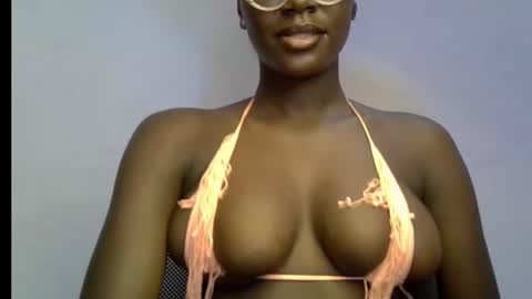 Snapshot of black_petitqueen12 chatting on 12-16-25, 07:08 BLACK online show from 12-16-25, 07:08