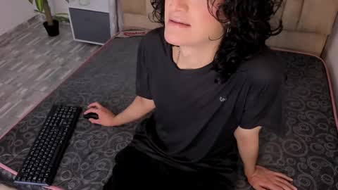 B L A C K  R O S E  online show from 05-15-26, 11:28