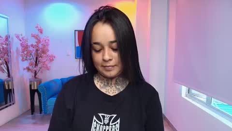 Rousse  online show from 12-01-25, 07:41