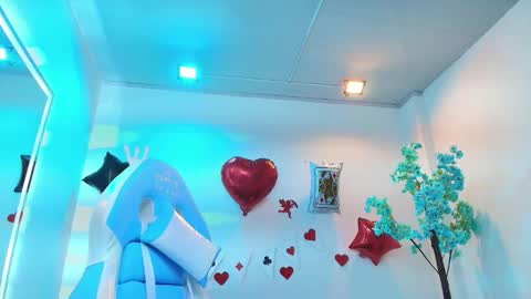 Rousse  online show from 02-19-26, 04:03