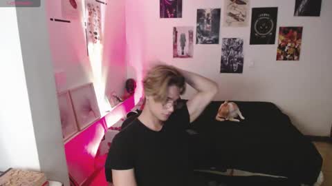 Bryan  online show from 03-08-25, 04:56