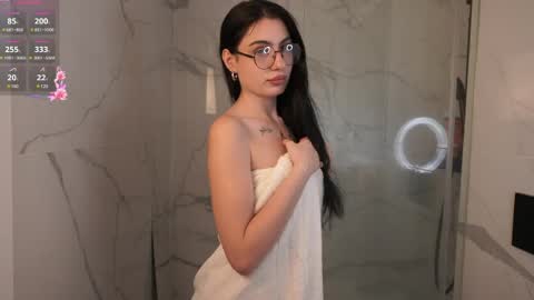 Snapshot of black_storm69 chatting on 04-10-26, 03:39 Jane online show from 04-10-26, 03:39