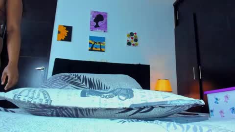 black_treassure online show from 02-11-25, 03:40