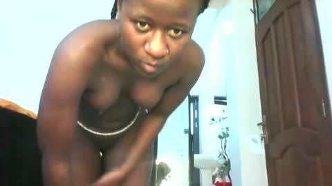 Snapshot of blackafrica2023 chatting on 02-25-25, 04:57 black african online show from 02-25-25, 04:57