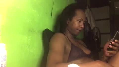 Snapshot of blackasiancockts chatting on 02-09-25, 01:44 Crystal online show from 02-09-25, 01:44