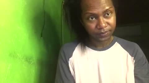 Snapshot of blackasiancockts chatting on 02-11-25, 02:25 Crystal online show from 02-11-25, 02:25