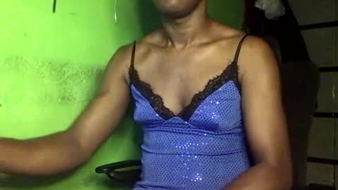 Snapshot of blackasiancockts chatting on 09-14-25, 12:43 Crystal online show from 09-14-25, 12:43