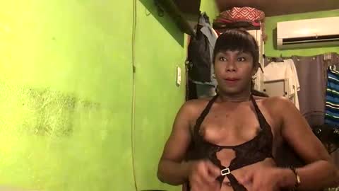 Snapshot of blackasiancockts chatting on 11-06-25, 04:52 Crystal online show from 11-06-25, 04:52