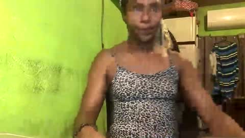 Snapshot of blackasiancockts chatting on 11-19-25, 03:06 Crystal online show from 11-19-25, 03:06