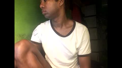 Snapshot of blackasiancockts chatting on 01-07-26, 02:03 Crystal online show from 01-07-26, 02:03