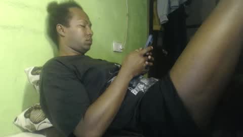 Snapshot of blackasiancockts chatting on 04-16-26, 05:08 Crystal online show from 04-16-26, 05:08