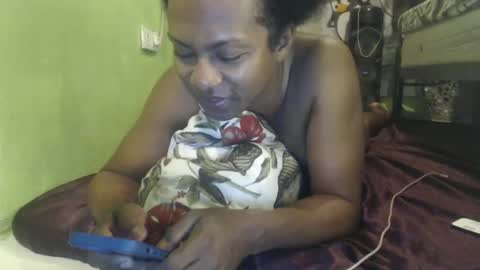 Snapshot of blackasiancockts chatting on 04-16-26, 05:25 Crystal online show from 04-16-26, 05:25