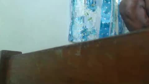 Snapshot of blackasiancockts chatting on 06-12-26, 12:20 Crystal online show from 06-12-26, 12:20