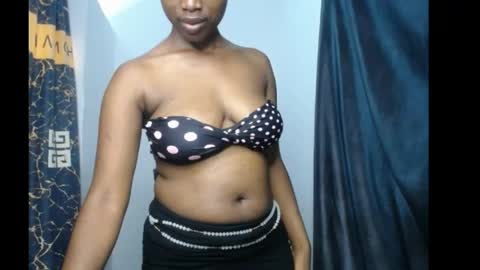 Snapshot of blackbeauty60 chatting on 05-24-26, 05:51 lela online show from 05-24-26, 05:51