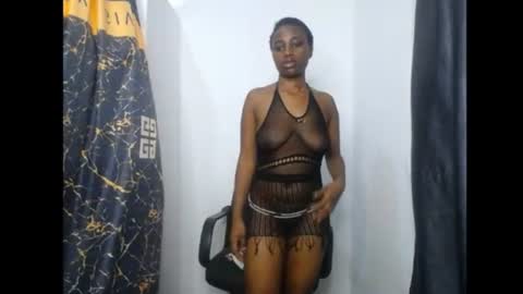Snapshot of blackbeauty60 chatting on 06-27-26, 05:51 lela online show from 06-27-26, 05:51